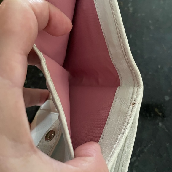 Christian Dior compact wallet. - Picture 6 of 6